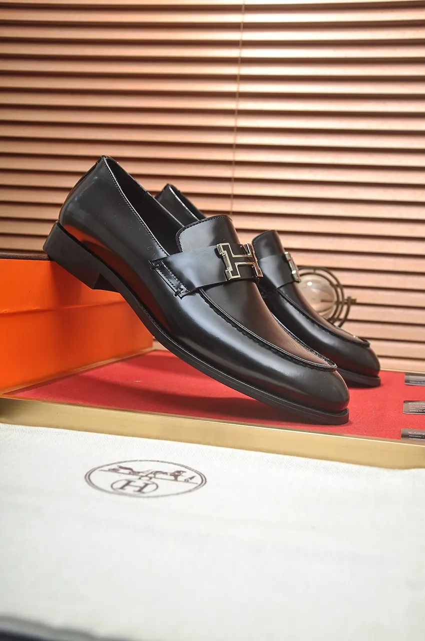 Men's shoes💰520💶[HERMES] (cowhide lining)🍀Italian top luxury🍀He does not pursue novel styles and gorgeous colors, but attracts the favor of successful men with his flawless, elegant and classic style. Formal leather shoes This very comfortable, simple and stable style allows you to easily match any style! The pattern is absolutely 1:1 refined from the original case, and we strive for excellence in materials, imported cowhide + cowhide lining💪💪💪extraordinary texture👍! .Code number: 38-45 (45 customized)